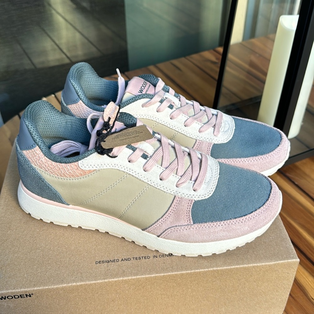 Woden Pink & Blue Retro Runner Sneakers for Women